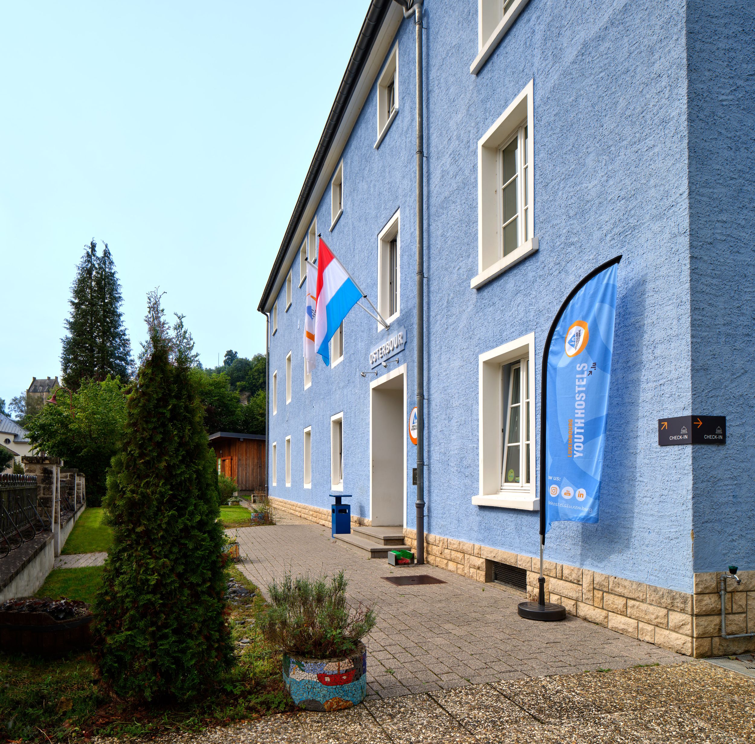 Eingang zum Youth Hostel Larochette