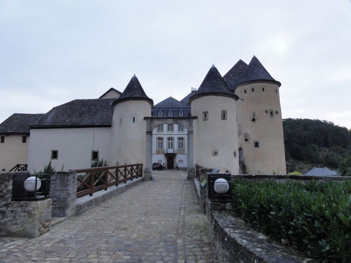 De ingang van het Burglinster Kasteel